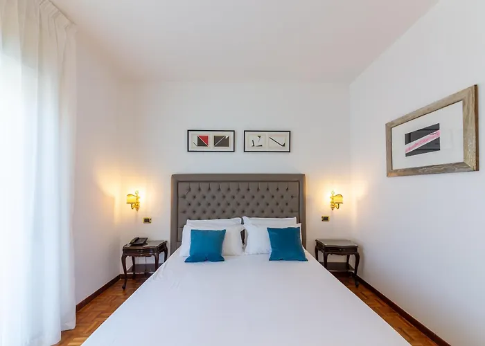 Hotel Sakura