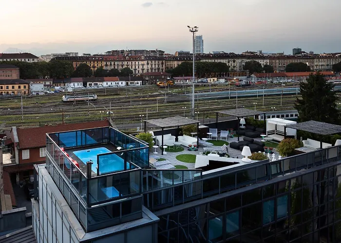 Western Plus Executive &Suites