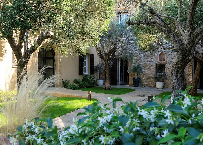 La Dimora - Les Collectionneurs
