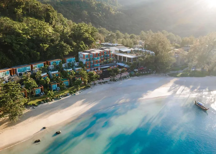 Novotel Phuket Kamala Beach - SHA Extra Plus