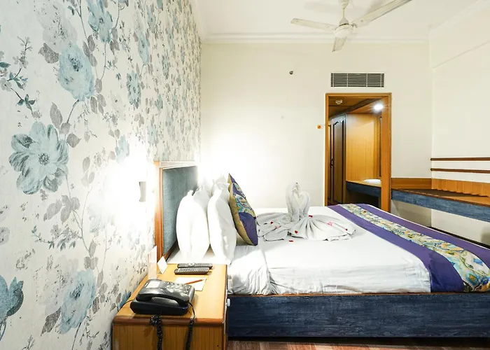 Quality Inn Residency