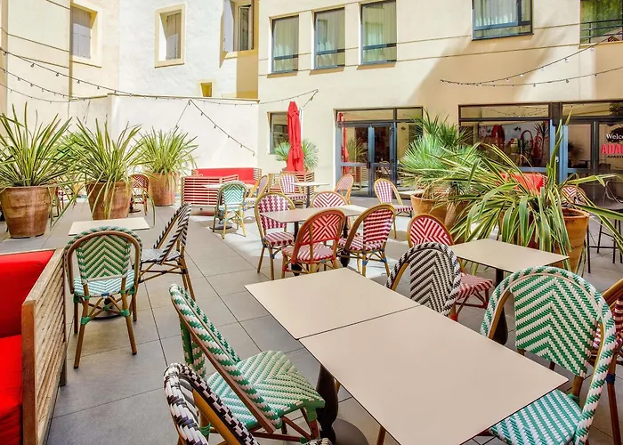 Romantic hotels Ibis Styles Montpellier Centre Comedie