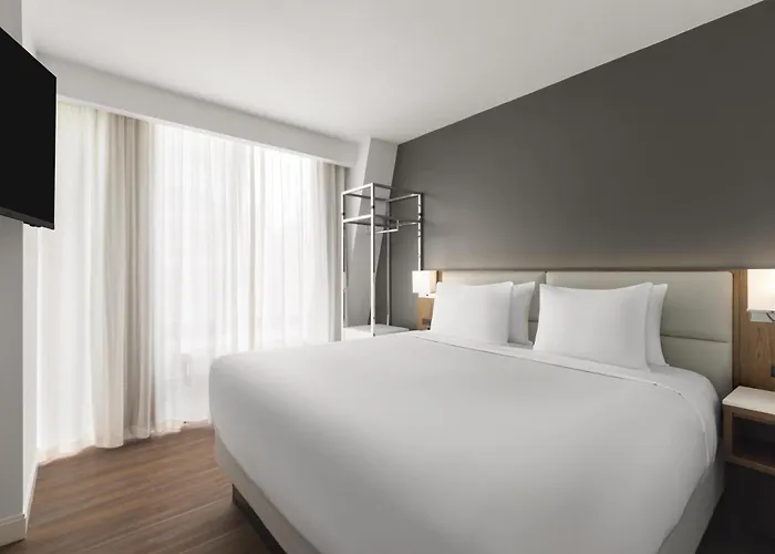 Best Western Premier Empire State
