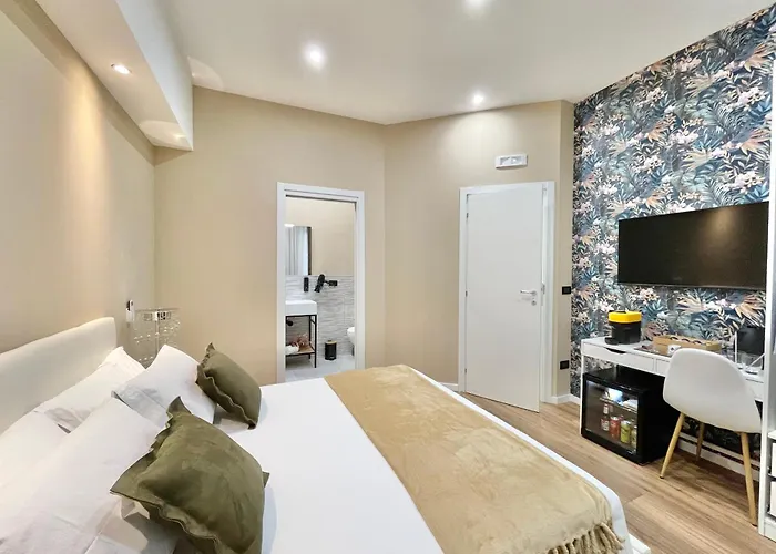 Regina Elena Rooms