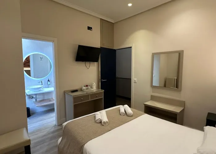 Hostal Atocha Almudena Martin