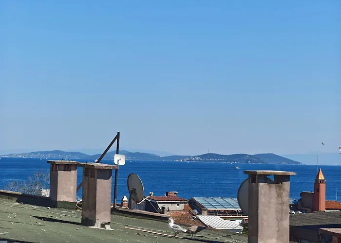 Grand Peninsula