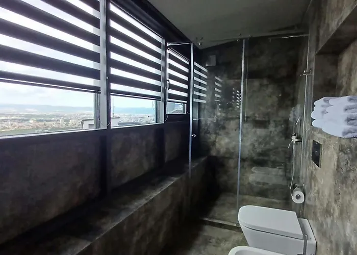 All Seasons Residence Design Hotel - Free Parking