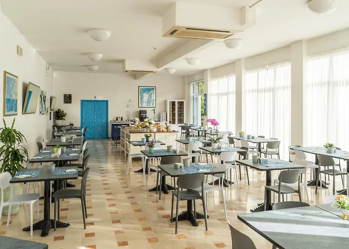 Arix Hotel