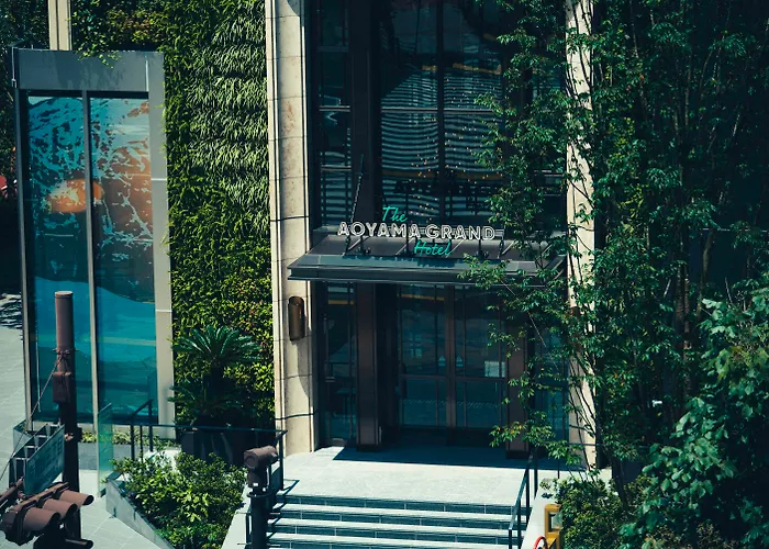  Aoyama Grand