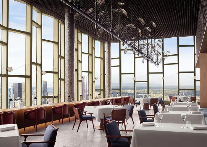 Ritz-Carlton,