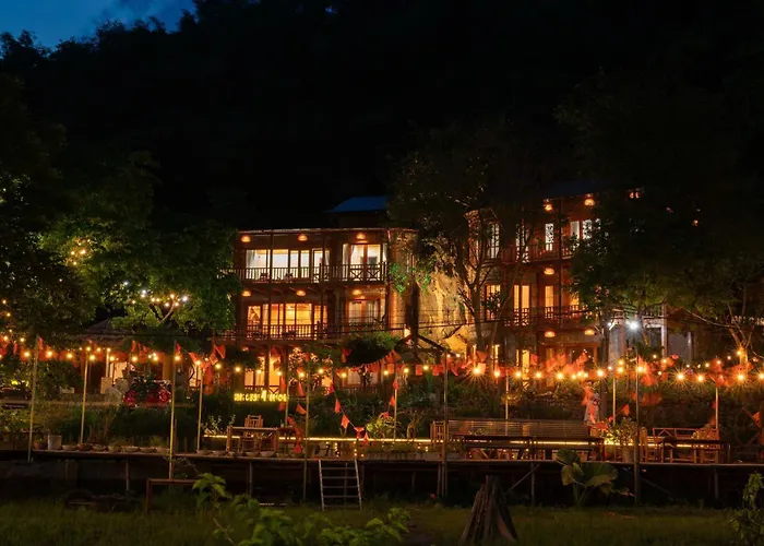 Mai Chau 4 Seasons Hotel & Resort