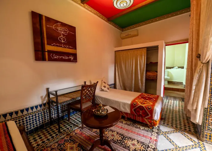  Riad Amira Luxury Palace