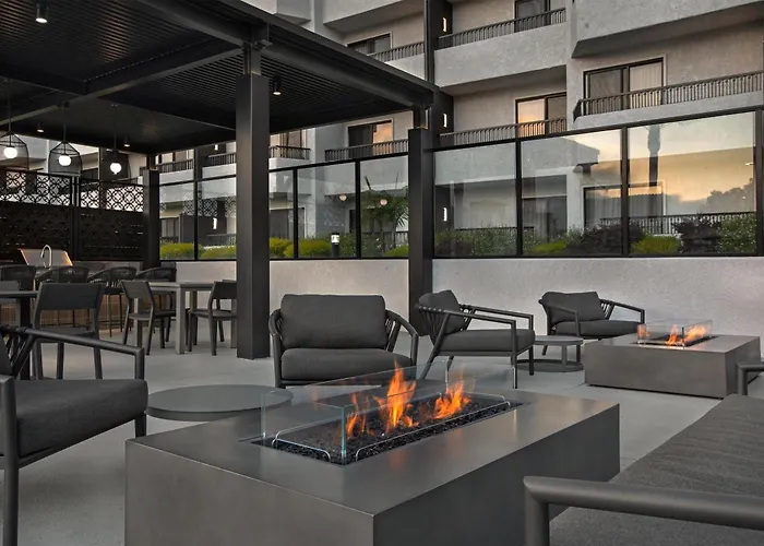 Hot Tub in Room Homewood Suites By Hilton Santa Maria
