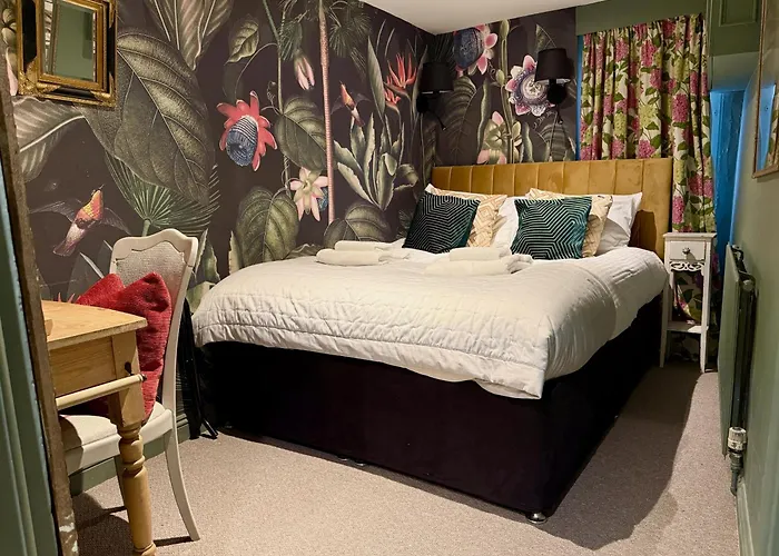 Dog friendly hotels Abbey Mews
