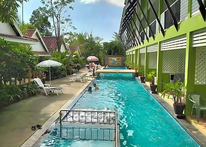 Khaolak C-Nior Bungalows