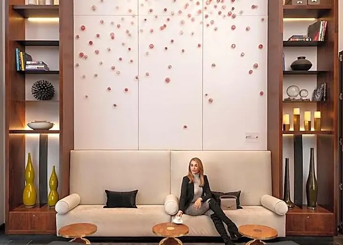 Executive Cosmopolitan