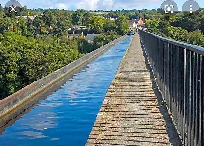Penddol Cottage & Boathouse