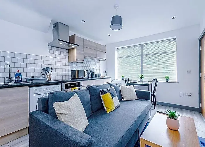 Elegant & Comfortable 1-Br Flat