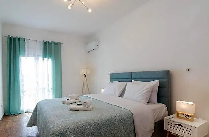 Corfu City Apartment - King
