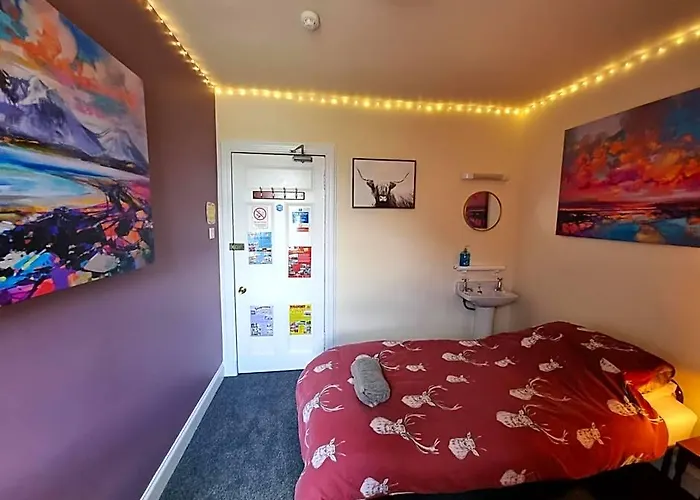 Fort William Backpackers