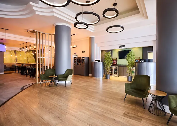 Cheap hotels Thistle Express London Luton