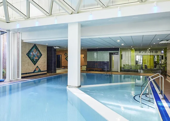 Mercure St Helens