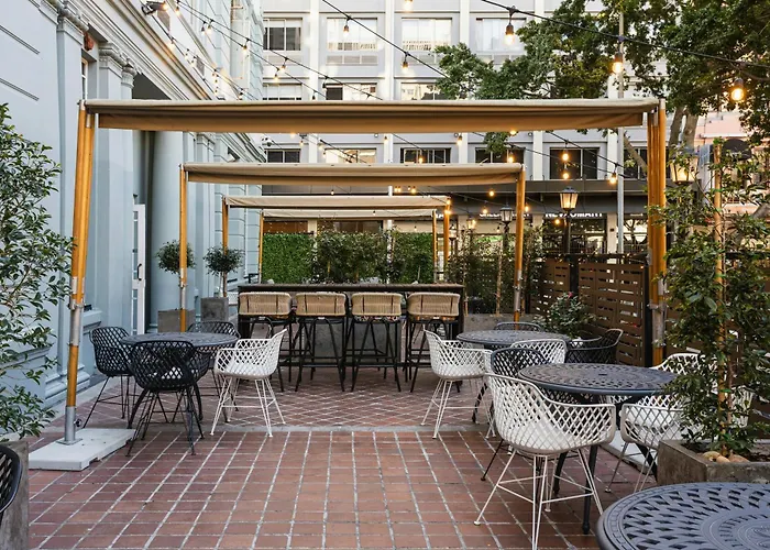Onomo Cape Town - Inn On The Square