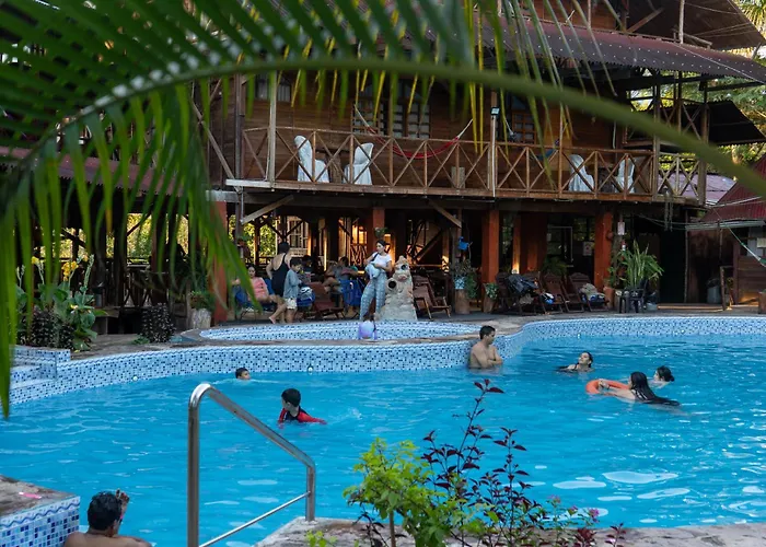 Madera Labrada Lodge Ecologico