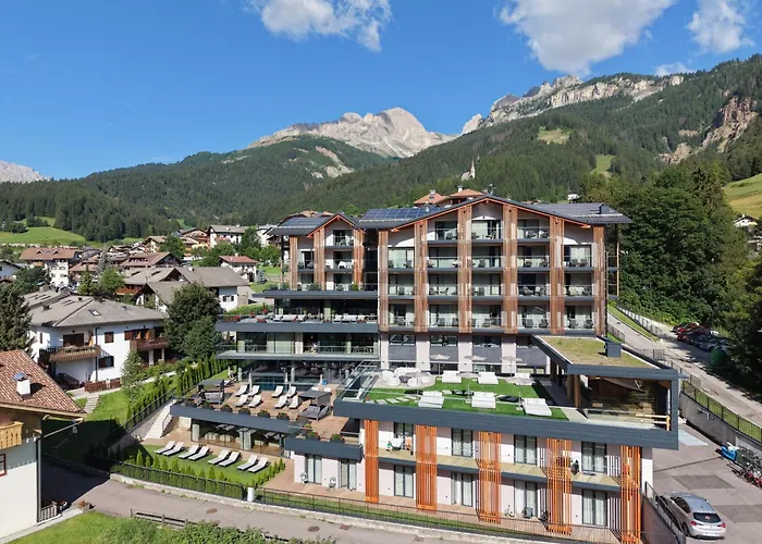  Ciampedie Luxury Alpine Spa