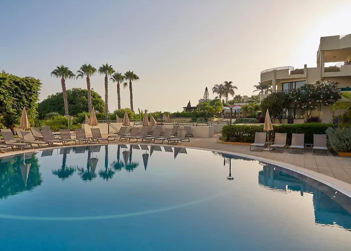 Beach Hotels Suite Eden Mar - Portobay