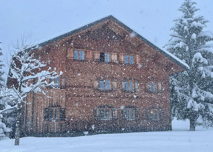 Pension Guide Alpina Lech - Geborgen In Den Bergen