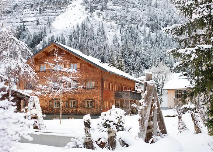 Pension Guide Alpina Lech - Geborgen In Den Bergen