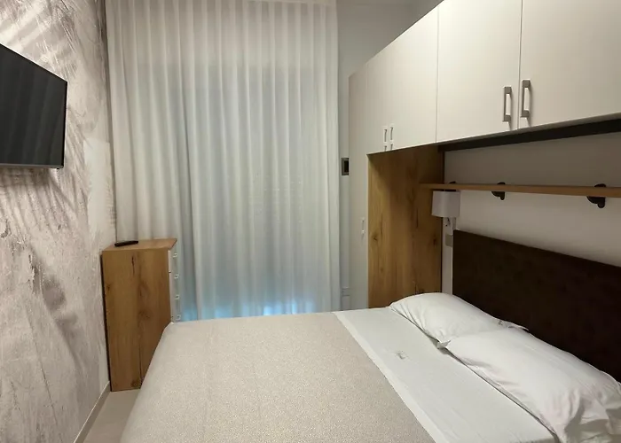 Hotel Novella