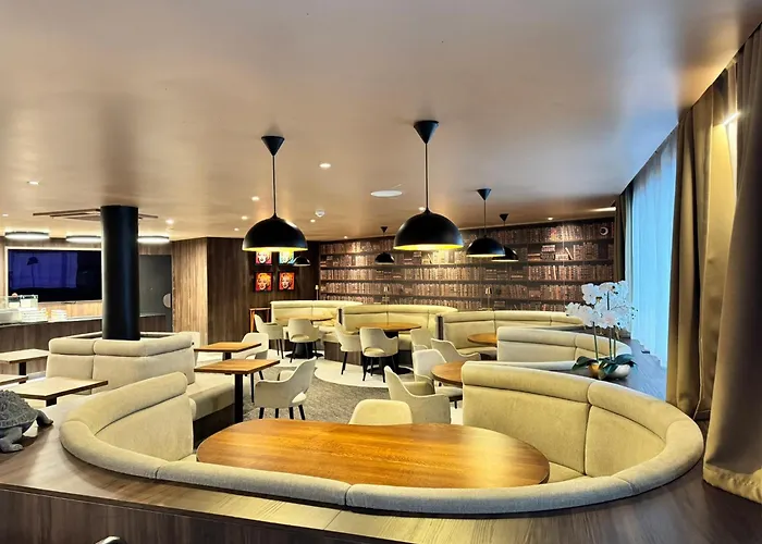 Hotel & Appartements Monsigny