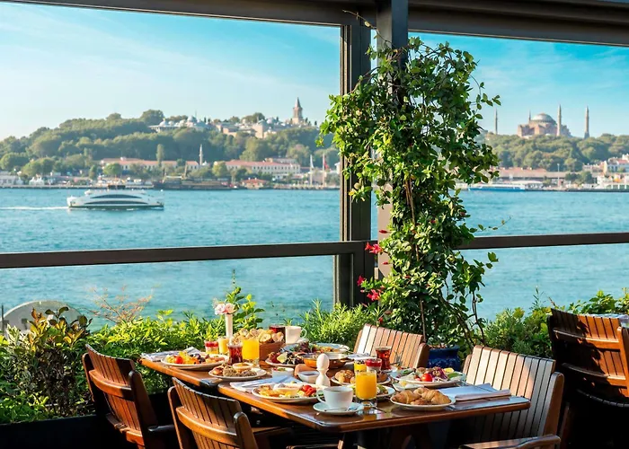  Novotel Istanbul Bosphorus