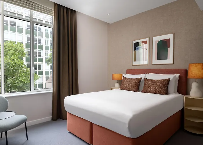 Lincoln Suites