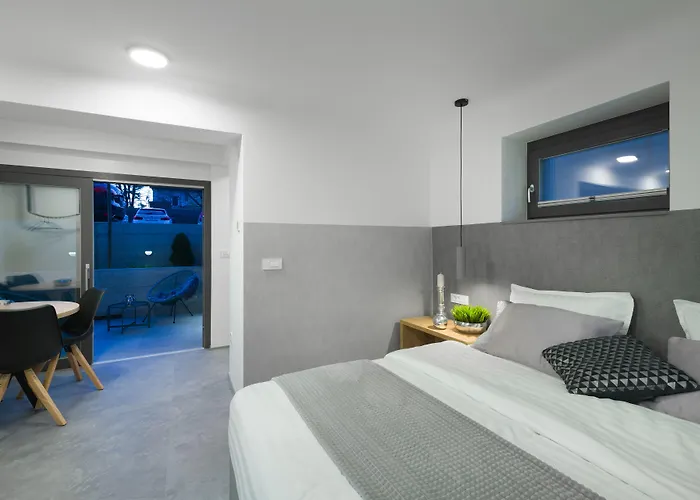 Vila Emona - Central Apartments - Free Parking