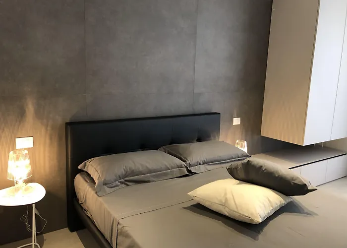 Golden Suites 50