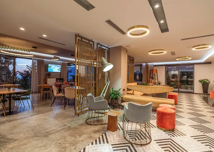 Glow Boutique Hotel & Suites