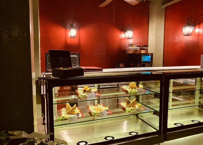 Elgin Fairlawn, Kolkata