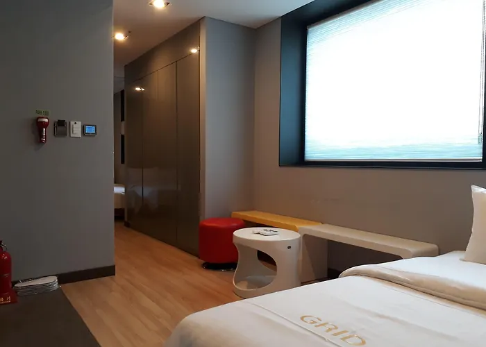 Grid Inn Hotel