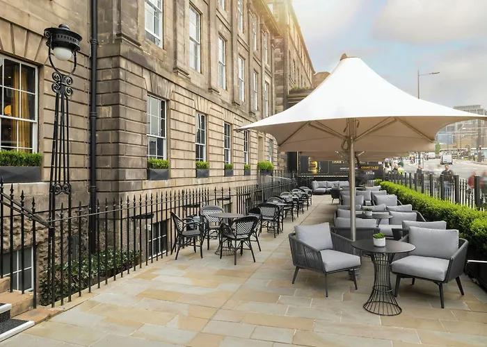 Courtyard By Marriott Edinburgh