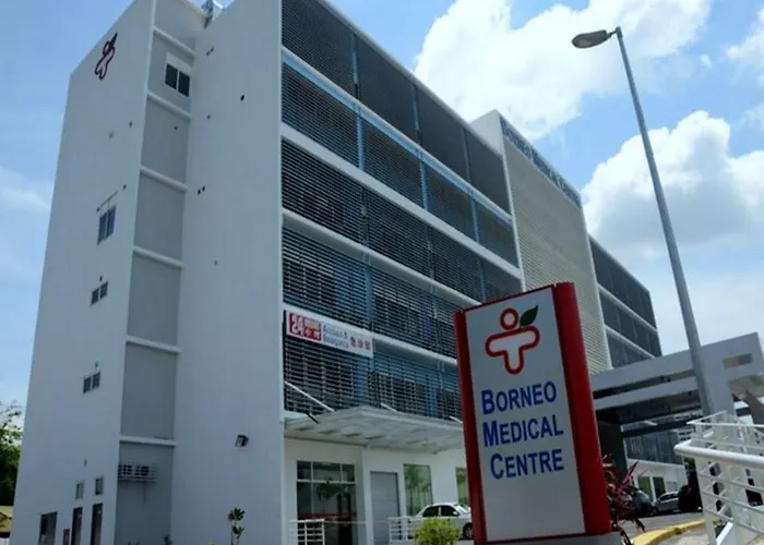 Mega Inn