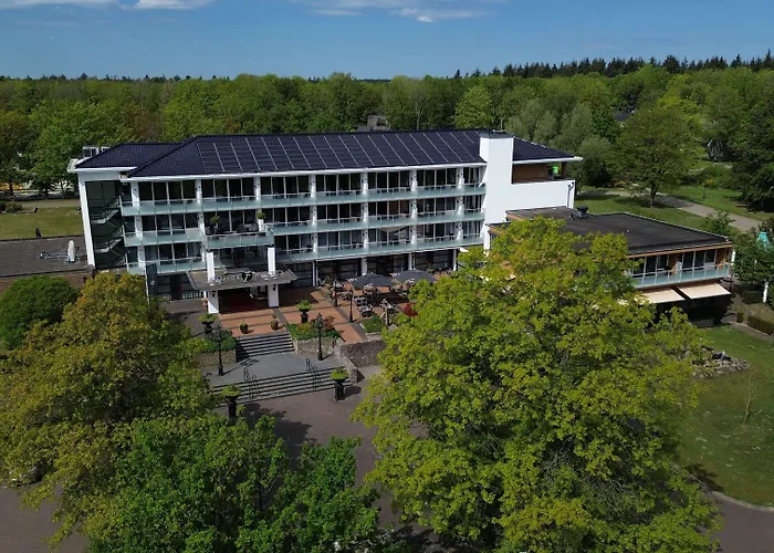  Fletcher Familiehotel De Hunzebergen