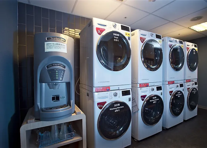 Hotels With Four Stars Just Sleep - Ximending