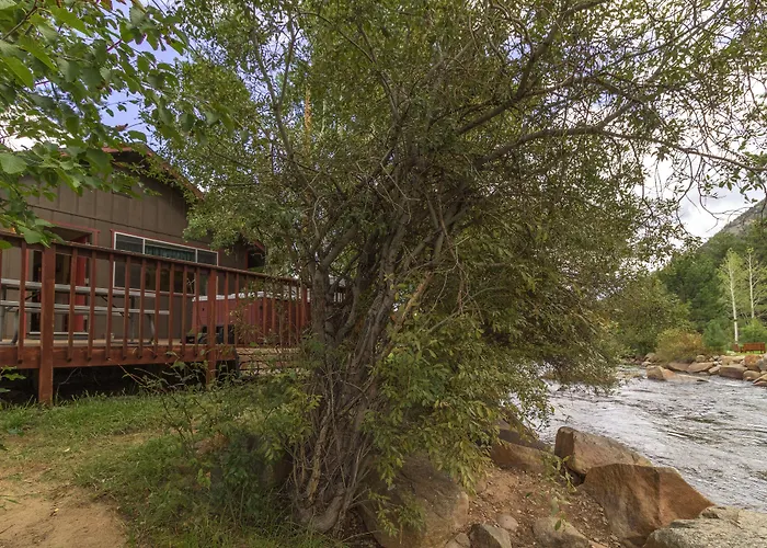 Brynwood On The River