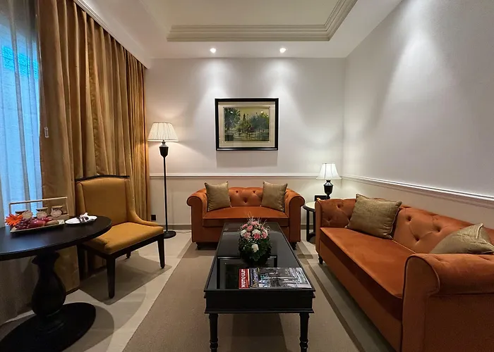 Peerless Hotel Kolkata
