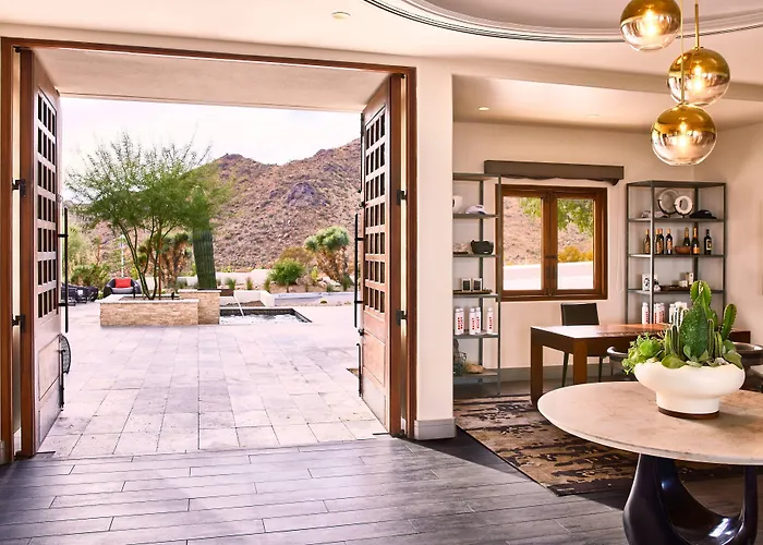 Hotels with tennis Adero Scottsdale , Autograph Collection