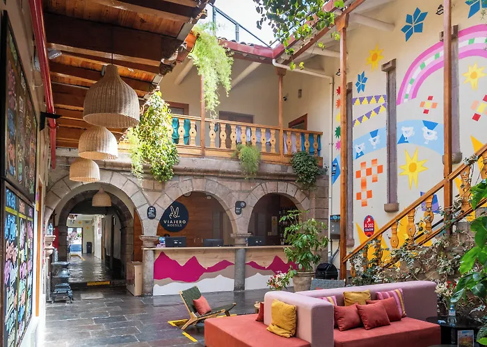  Viajero Cusco Hostel