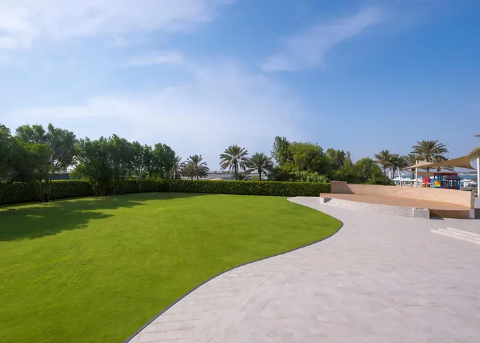 Radisson Blu & , Abu Dhabi Corniche